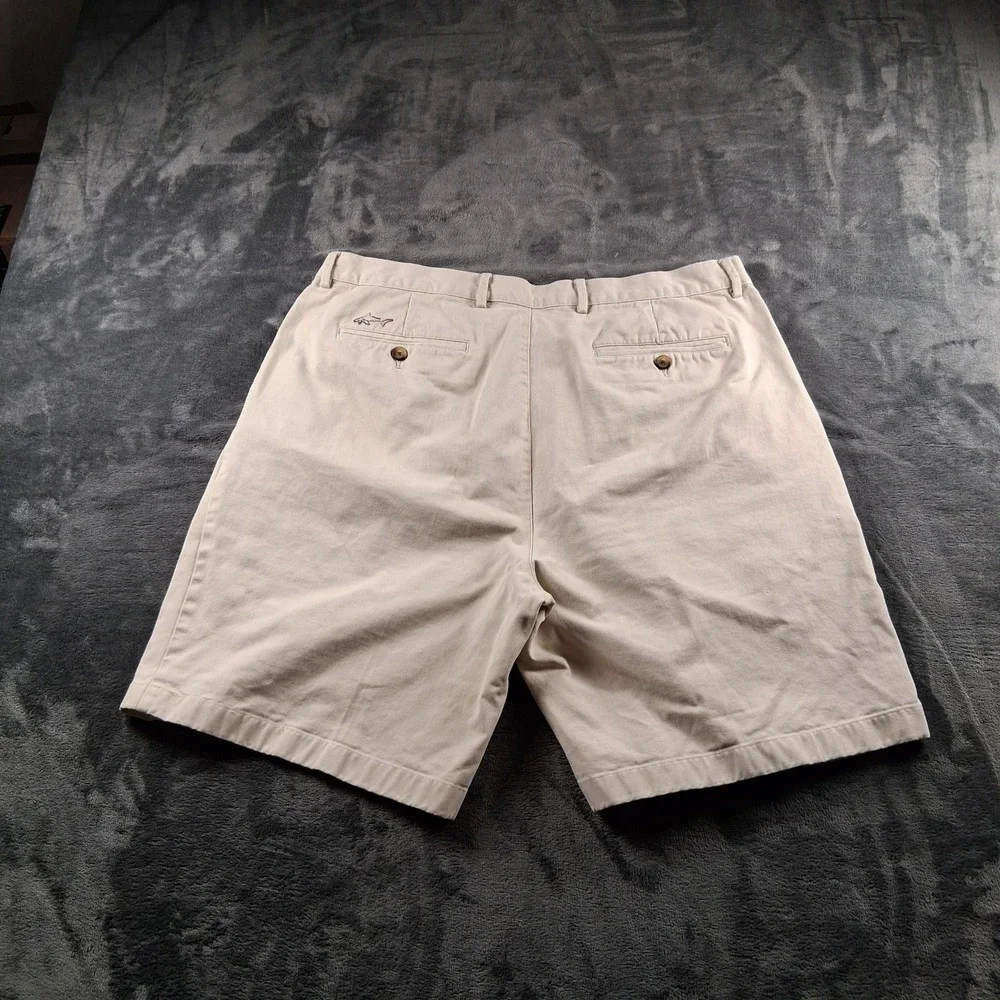 Greg Norman Pleated Chino Shorts Mens 38 Tan Khaki Cotton Twill Golf Casual